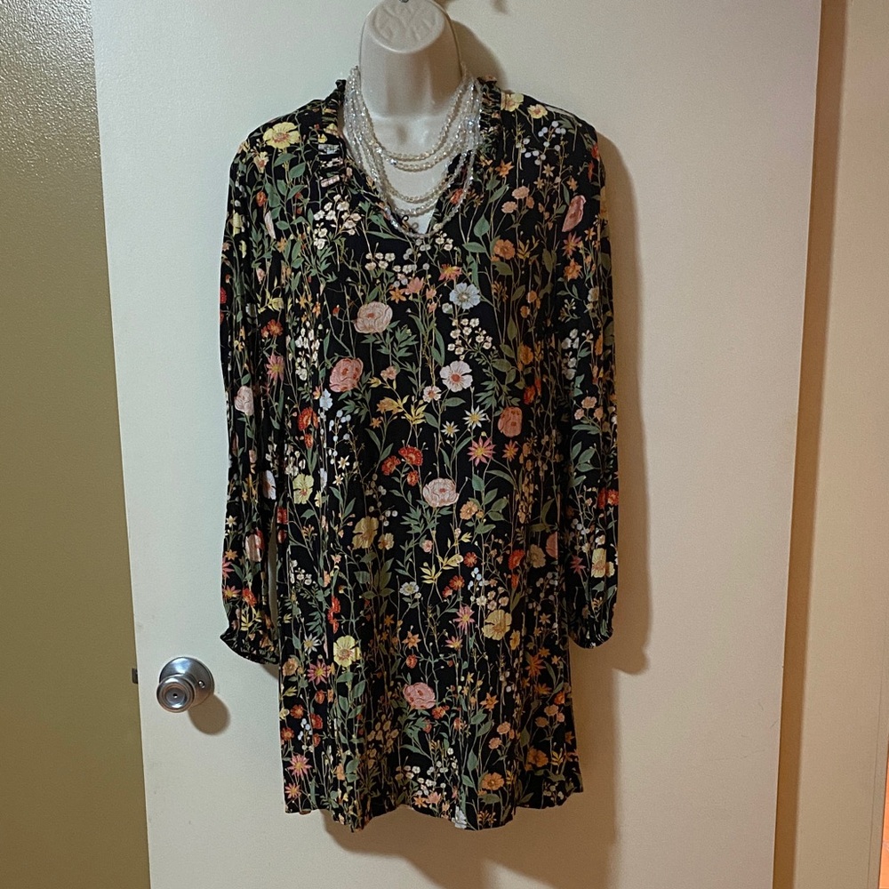 LOFT Black Floral Long Sleeve Dress